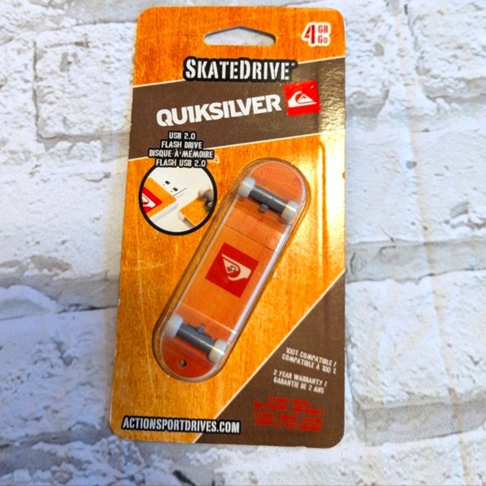COPY-'08 🆕Quicksilver Skatedrive Flash drive[New Old Stock]